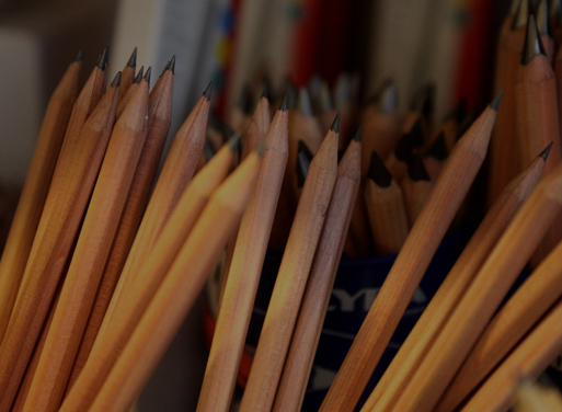 How to solve the problem that the tip of the sharpened pencil is uneven or has burrs?